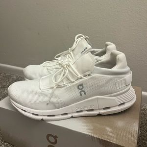 On Cloudnova Sneakers - All white